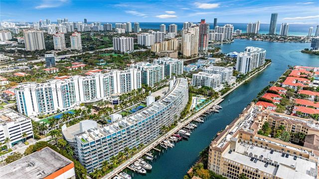 2950 NE 188th Street 150, Aventura, FL 33180