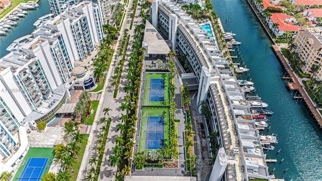 2950 NE 188th Street 150, Aventura, FL 33180