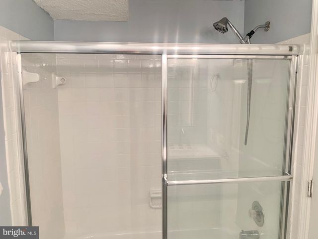 5 CRANBERRY CT, Marlton, NJ 08053