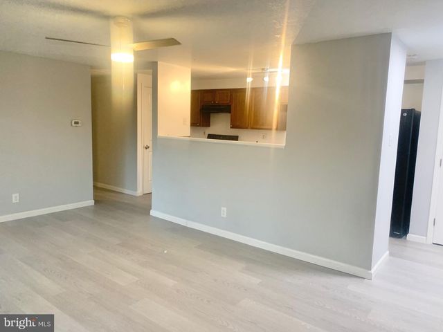 5 CRANBERRY CT, Marlton, NJ 08053