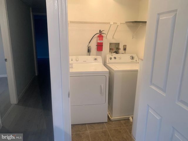 5 CRANBERRY CT, Marlton, NJ 08053