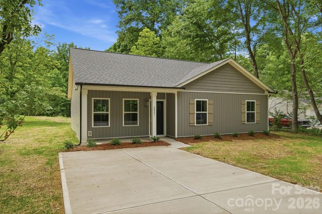 2021 Hart Road, Charlotte, NC 28214