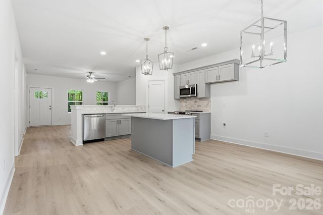 2021 Hart Road, Charlotte, NC 28214
