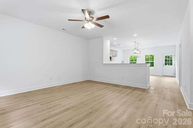 2021 Hart Road, Charlotte, NC 28214