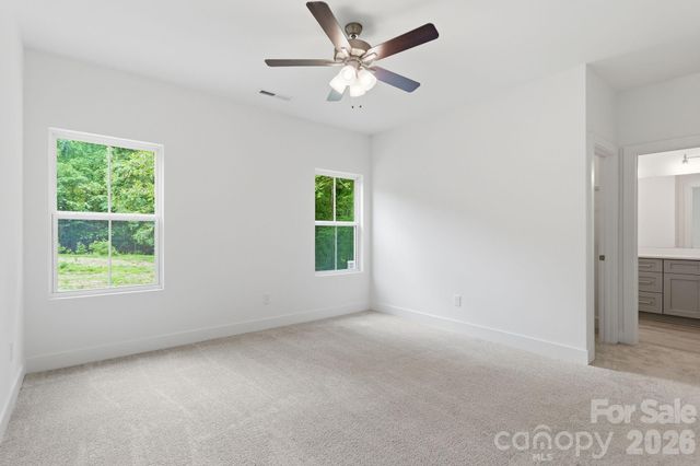 2021 Hart Road, Charlotte, NC 28214