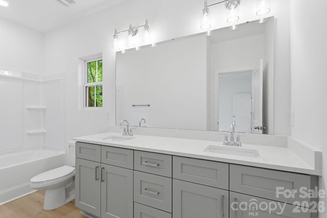 2021 Hart Road, Charlotte, NC 28214