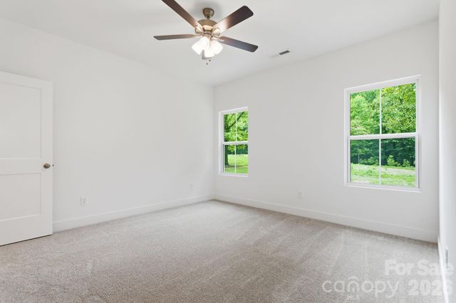 2021 Hart Road, Charlotte, NC 28214