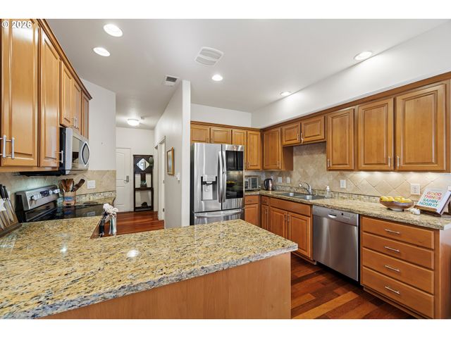 20512 Sw ROY ROGERS Rd 319, Sherwood, OR 97140