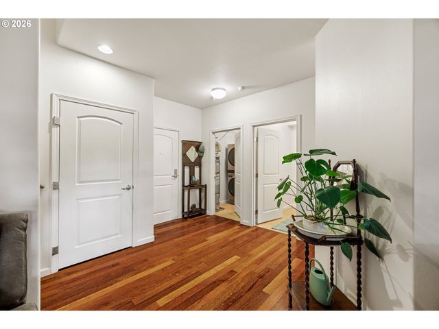 20512 Sw ROY ROGERS Rd 319, Sherwood, OR 97140