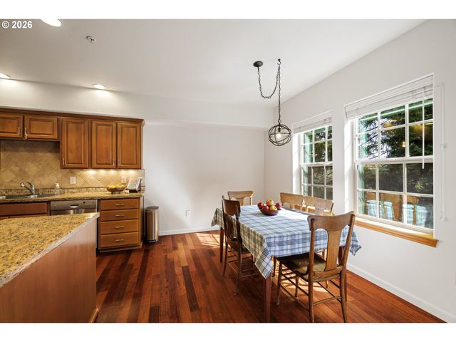 20512 Sw ROY ROGERS Rd 319, Sherwood, OR 97140