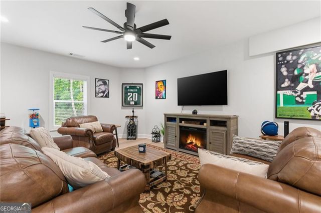 3610 Chattahoochee Road, Cumming, GA 30041