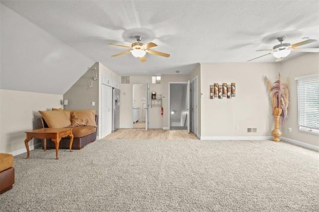 1601 NW Arrowhead Trail, Blue Springs, MO 64015