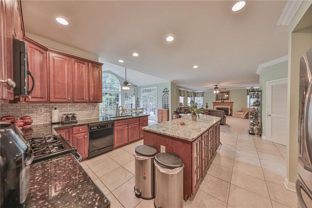 138 Clover Hollow Road, Palmer Twp, PA 18045
