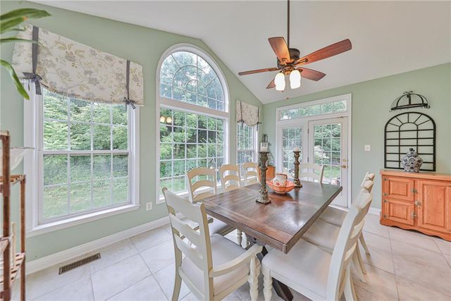 138 Clover Hollow Road, Palmer Twp, PA 18045
