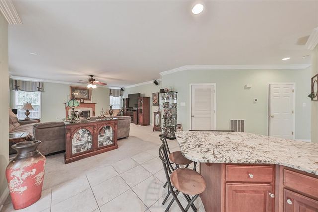 138 Clover Hollow Road, Palmer Twp, PA 18045