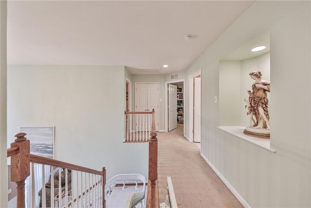138 Clover Hollow Road, Palmer Twp, PA 18045