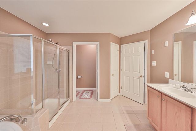 138 Clover Hollow Road, Palmer Twp, PA 18045