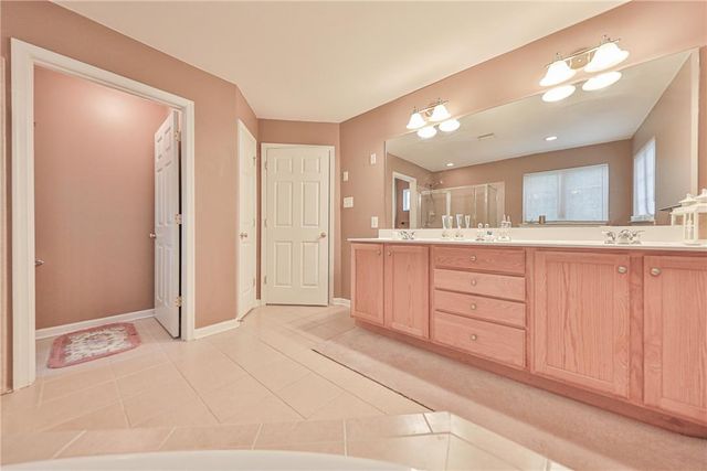 138 Clover Hollow Road, Palmer Twp, PA 18045