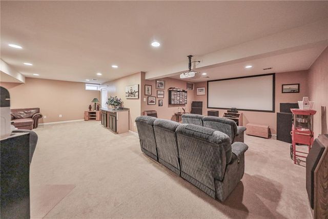 138 Clover Hollow Road, Palmer Twp, PA 18045