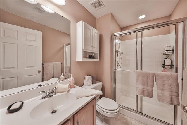 138 Clover Hollow Road, Palmer Twp, PA 18045