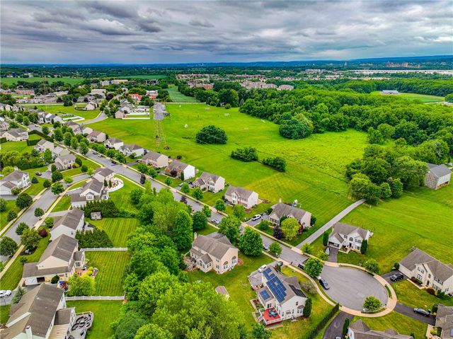 138 Clover Hollow Road, Palmer Twp, PA 18045