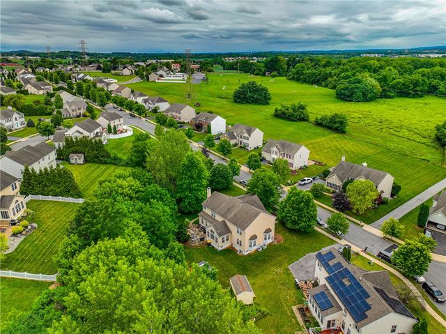138 Clover Hollow Road, Palmer Twp, PA 18045