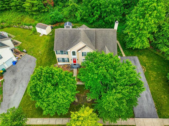 138 Clover Hollow Road, Palmer Twp, PA 18045