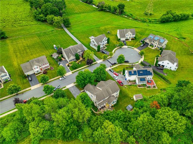 138 Clover Hollow Road, Palmer Twp, PA 18045