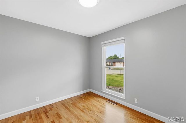 11416 Terry Avenue, Bridgeton, MO 63044