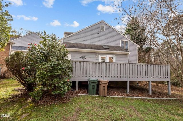 127 Clancy Circle, Cary, NC 27511