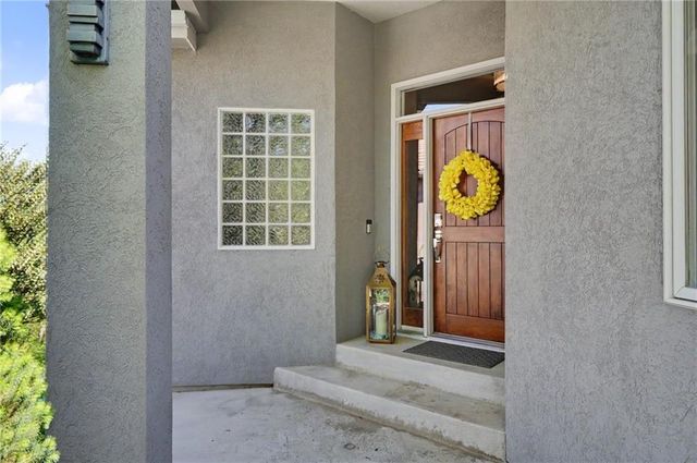 1560 Fountain Drive, Lawrence, KS 66047