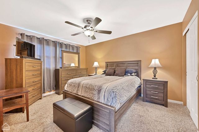 710 E 194th Street, Glenwood, IL 60425