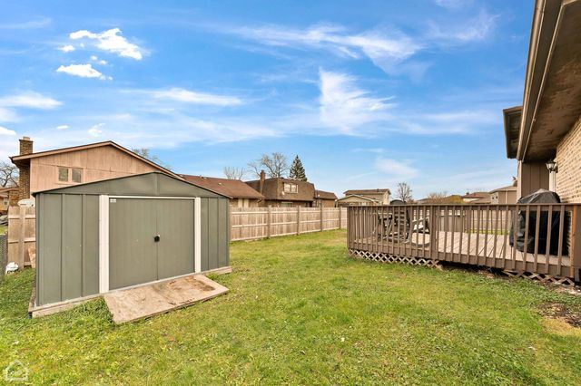710 E 194th Street, Glenwood, IL 60425