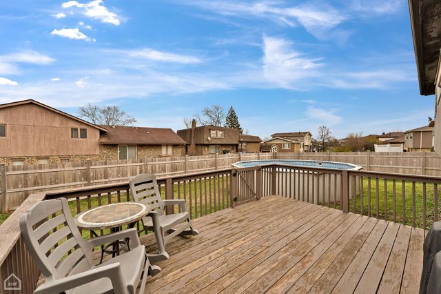 710 E 194th Street, Glenwood, IL 60425