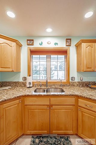 484 Hickory Circle, Idaho Falls, ID 83404