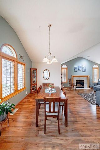 484 Hickory Circle, Idaho Falls, ID 83404