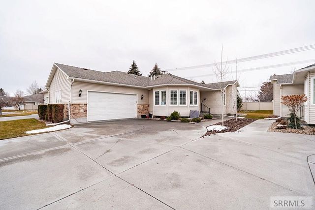 484 Hickory Circle, Idaho Falls, ID 83404