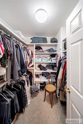 484 Hickory Circle, Idaho Falls, ID 83404