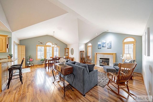 484 Hickory Circle, Idaho Falls, ID 83404