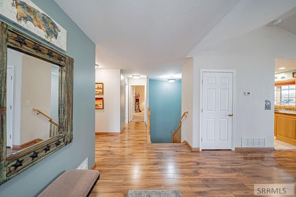 Image 43 of property listing at 484 Hickory Circle, Idaho Falls, ID 83404