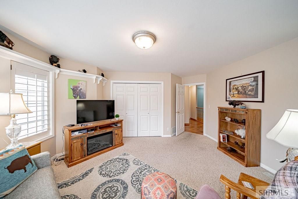 Image 44 of property listing at 484 Hickory Circle, Idaho Falls, ID 83404