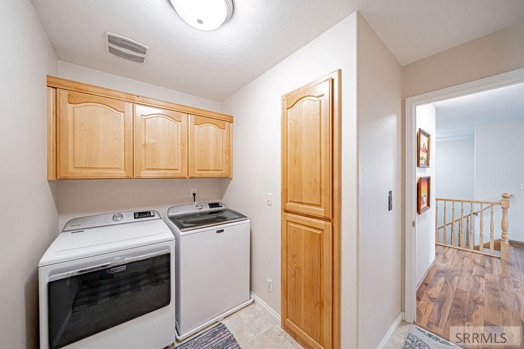 Image 46 of property listing at 484 Hickory Circle, Idaho Falls, ID 83404