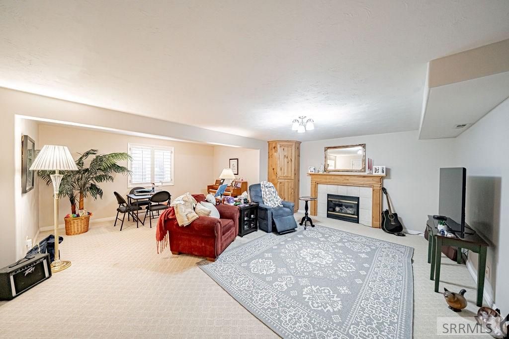 Image 50 of property listing at 484 Hickory Circle, Idaho Falls, ID 83404