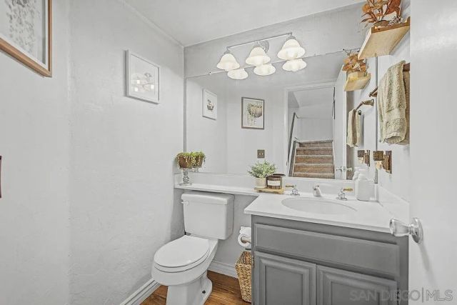 1721 Maxwell B, Corona, CA 92881
