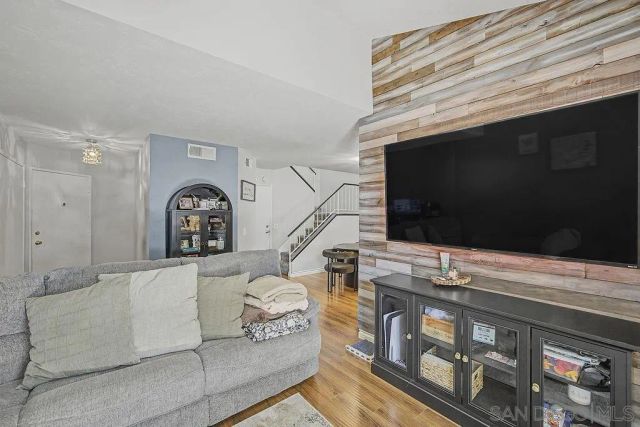 1721 Maxwell B, Corona, CA 92881