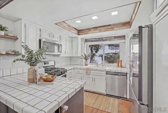 1721 Maxwell B, Corona, CA 92881
