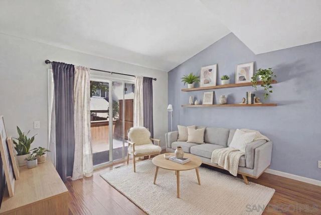 1721 Maxwell B, Corona, CA 92881