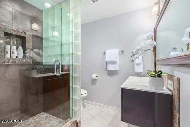 8325 E CRESTWOOD Way, Scottsdale, AZ 85250