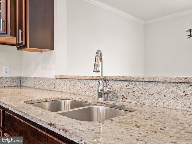 15930 CHIEFTAIN AVE, Derwood, MD 20855