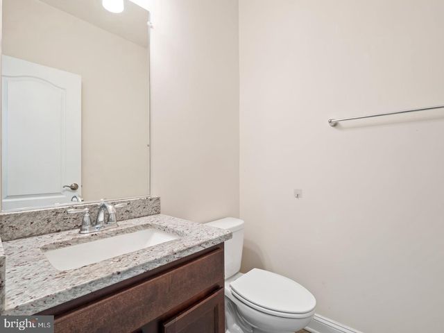 15930 CHIEFTAIN AVE, Derwood, MD 20855